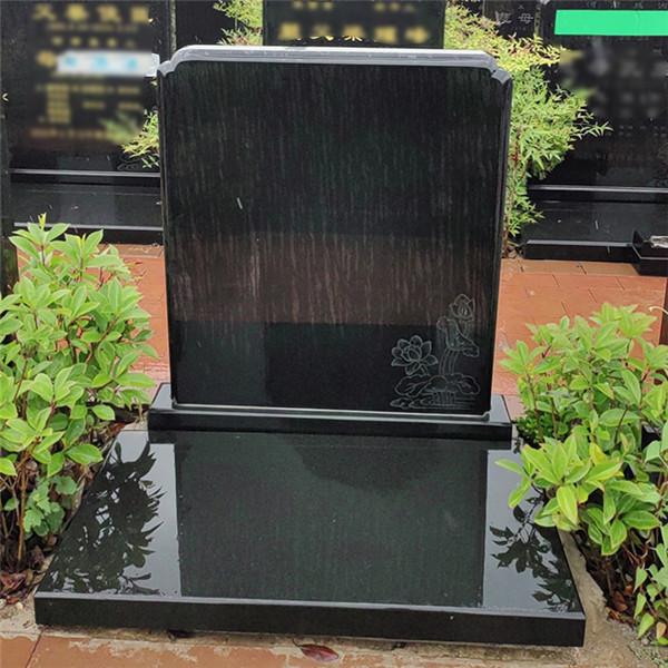 永宁苑立碑01