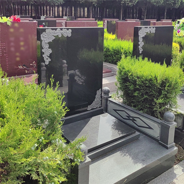 芳馨苑立碑05