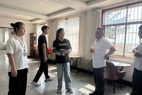 西安凤栖山人文纪念园来寿阳山墓园参观交流工作